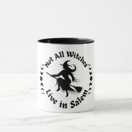 Taza No todas las brujas viven en Salem Mug