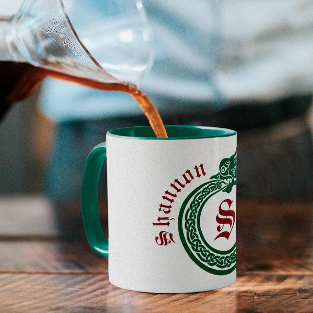 Taza Nombre personalizado y estilo monograma celta urob (Subido por el creador)