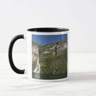Taza Noruega, Geirangerfjord (UNESCO), Geiranger.