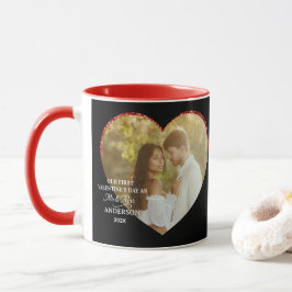 Taza Nuestro Primer Día de San Valentín como Sr y Sra C
