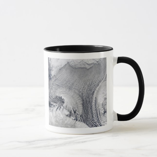 Taza Nulas formaciones inusuales sobre el Mar de Barent (Derecha)