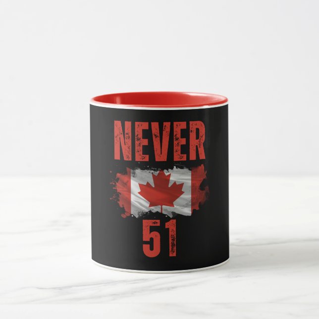 Taza Nunca 51 Canadá está a la venta (Centro)