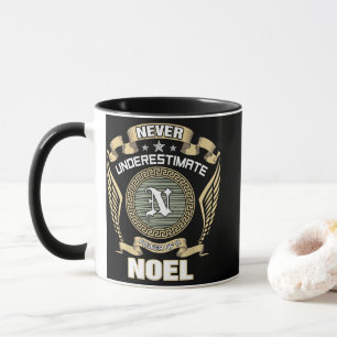 TAZA NUNCA_SUBESTIMES_EL_PODER_DE_UN_NOEL