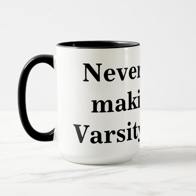 Taza nunca tuvo los ingredientes de un atleta varsity (Izquierda)