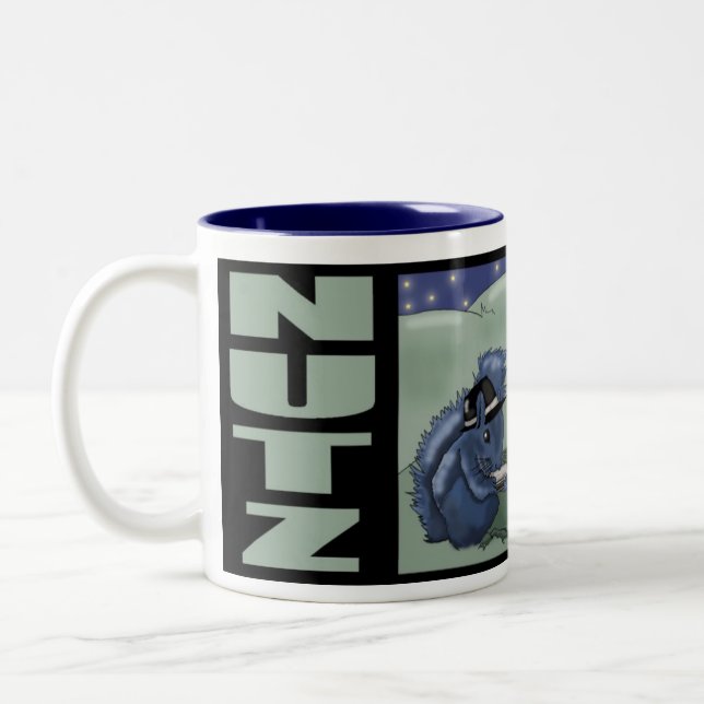 Taza "Nutz McGee" - por Kev Moore (Izquierda)