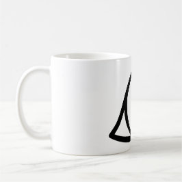 Taza ocultada del pueblo de la hoja
