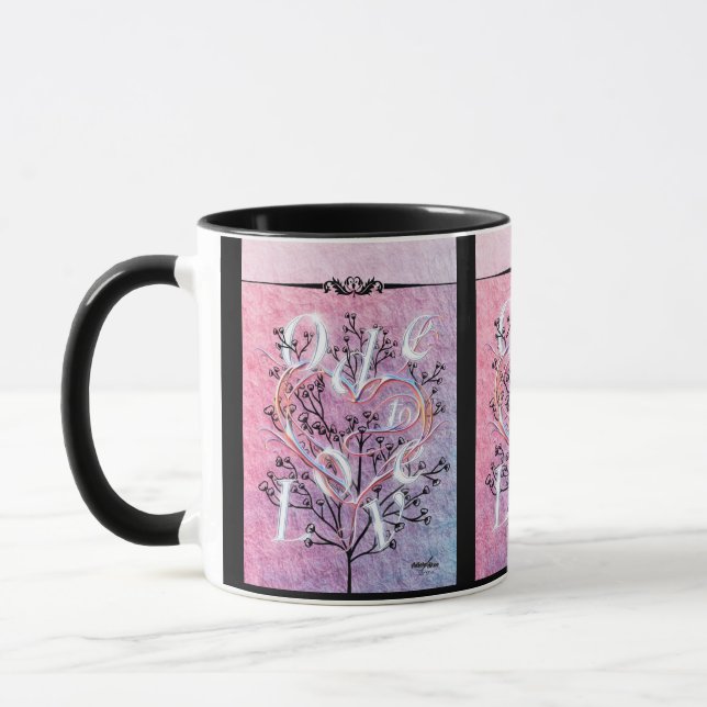 Taza Ode to Love Mug por Adiela Akoo (Izquierda)