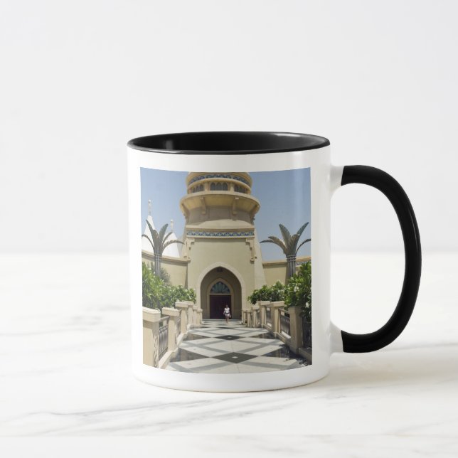 Taza Oficina de Nakheel, Dubai, Emiratos Árabes Unidos, (Derecha)