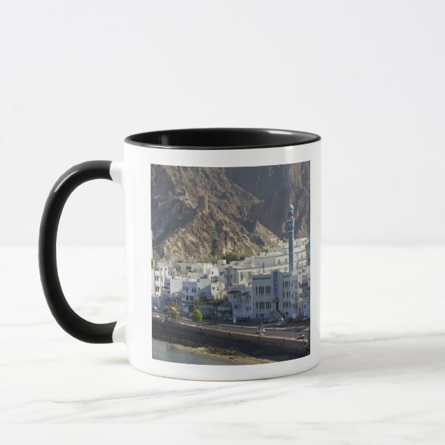 Taza Omán, Mascate, Mutrah. Edificios a lo largo de Mut (Izquierda)