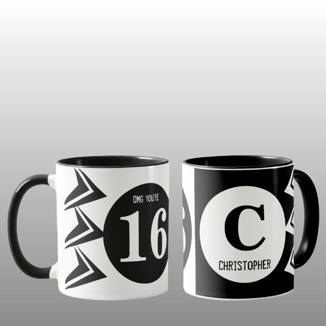 Taza OMG eres 16 nombres de monograma blanco y negro (Subido por el creador)