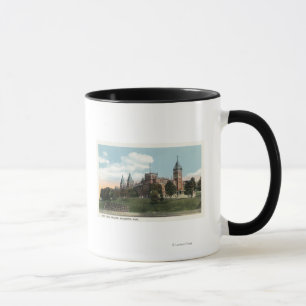 Taza Opinión del campus de la universidad cruzada santa
