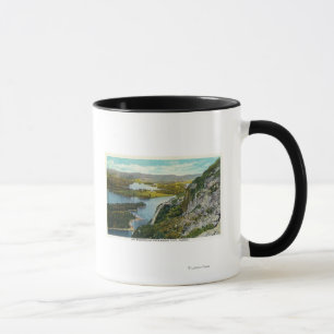 Taza Opinión virginal del acantilado del lago