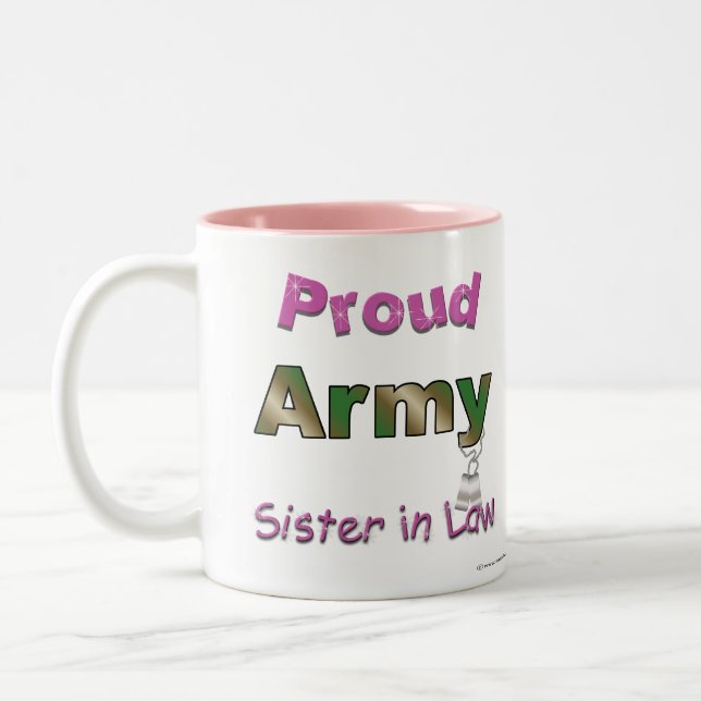 Taza orgullosa de la cuñada del ejército (Izquierda)