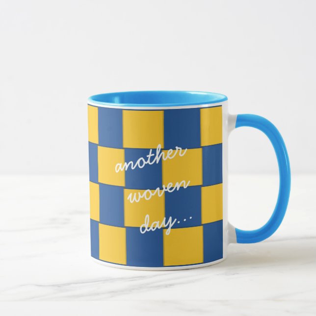 Taza Otro día tejido azul y amarillo (Derecha)