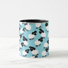 Taza Ovejas Esponjosas Sobre Azul Bebé