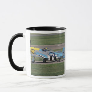 Taza P-51 D norteamericano Dazzling Donna en la