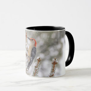 Taza Pájaro carpintero rojo en la nieve