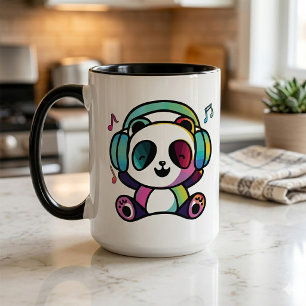 Taza Panda feliz con auriculares escuchando música.