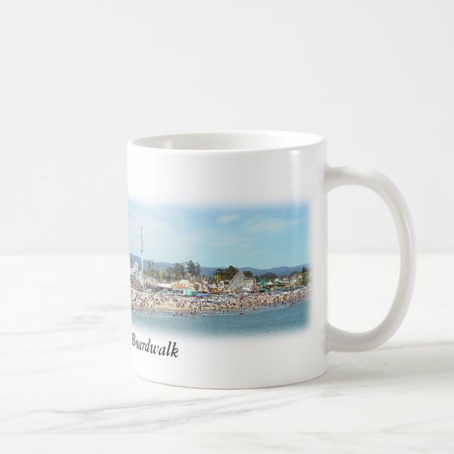 Taza panorámica de la foto del paseo marítimo de (Derecha)