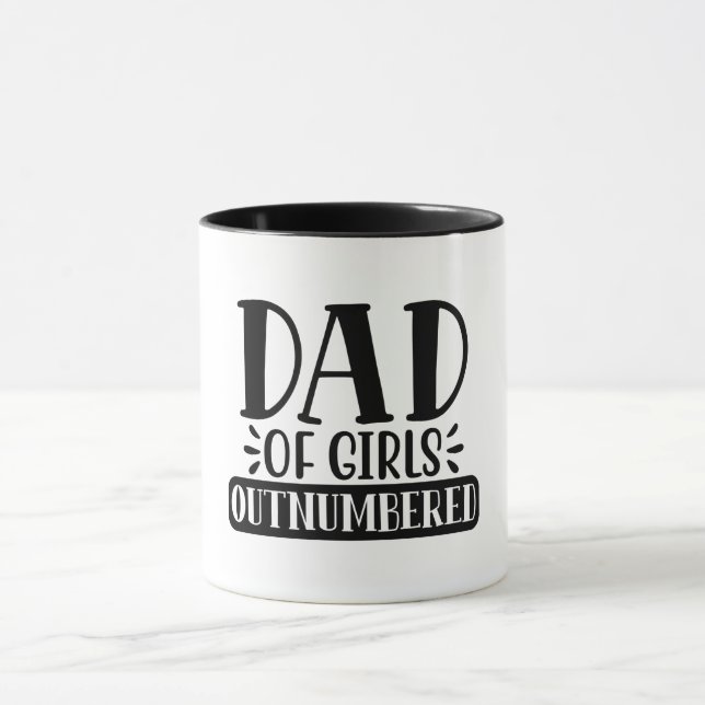 Taza Papá de los chicas superados en número (Centro)