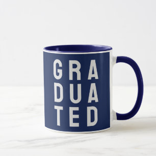 Taza Para los recién graduados. Un tazón de café gradua