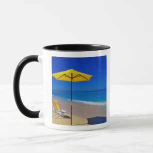Taza Paraguas de playa amarillos y sillas impecables