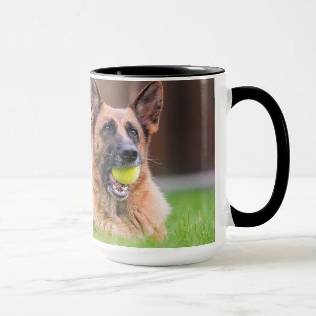 Taza Pastor alemán con bola de tenis (Derecha)