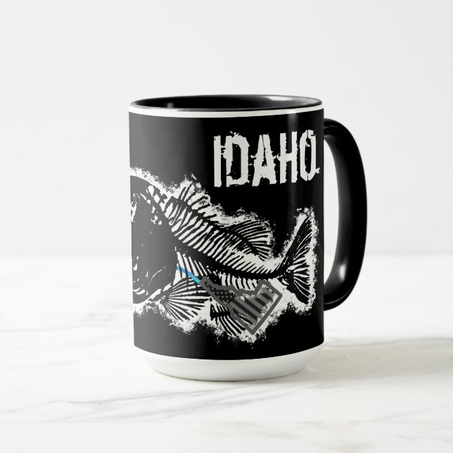 TAZA PATRIOTA - IDAHO INFLUIDO - UNA MALA BASE (Anverso derecho)