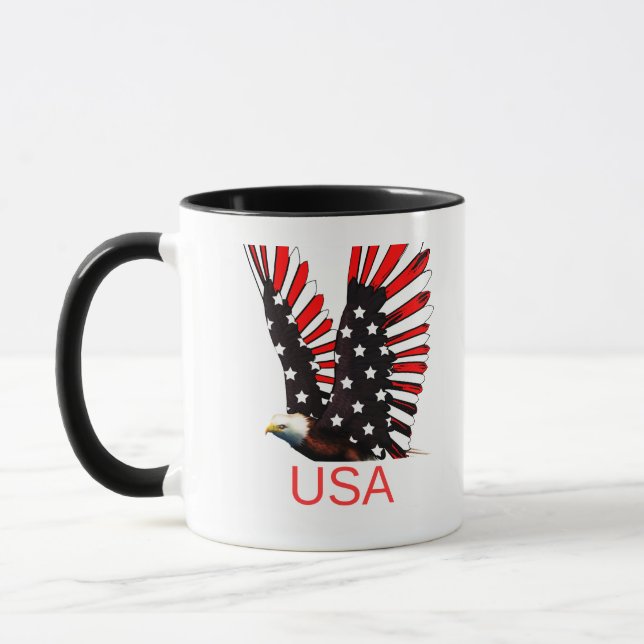 Taza Patriotic Bald Eagle Flying Design (Izquierda)