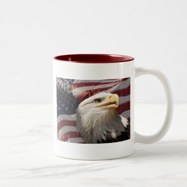 Taza patriótica de Eagle (Derecha)