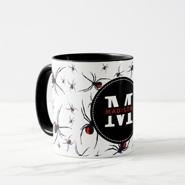 Taza Patrón de araña roja y negra monogramado (Anverso izquierdo)