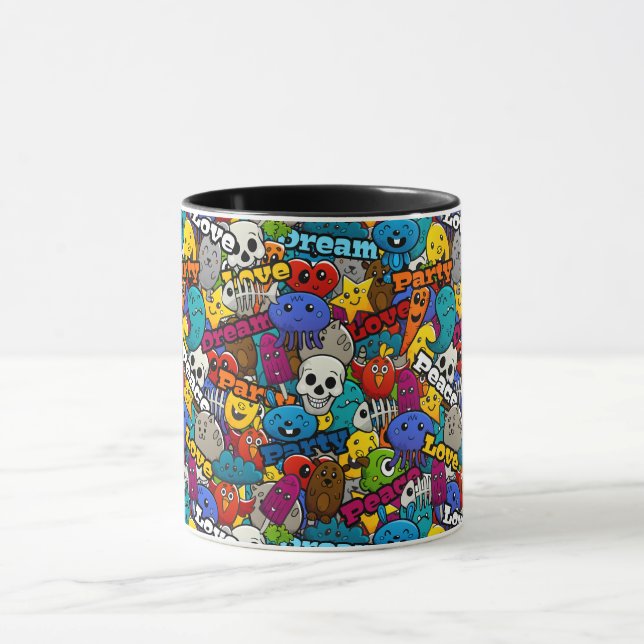 Taza Patrón de caracteres de graffiti coloridos (Centro)
