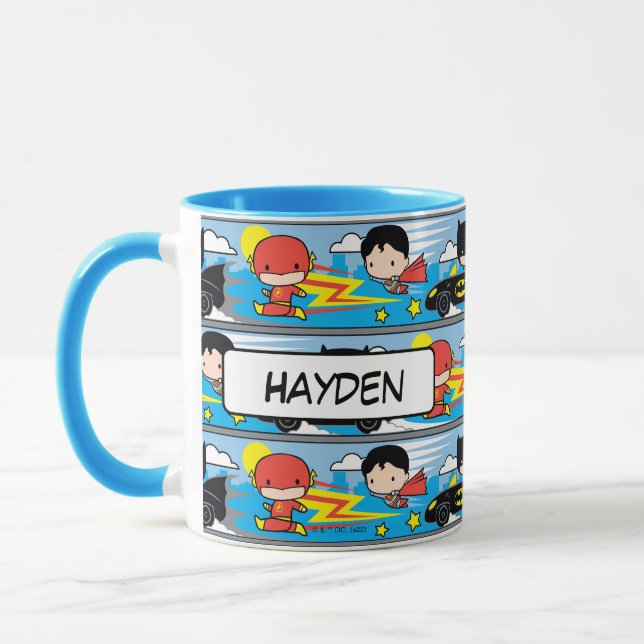 Taza Patrón de Carreras Chibi Flash, Superman y Batman (Izquierda)