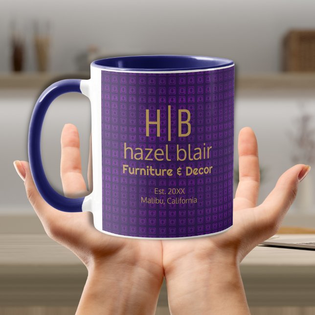 Taza Patrón de cuadrados morados con logotipo de monogr (Subido por el creador)