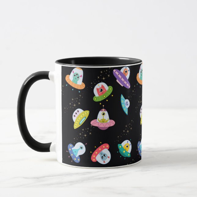 TAZA PATRON DE NAVES OVNI (Izquierda)