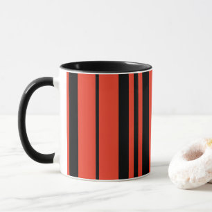 Taza Patrón de rayas verticales negras naranja