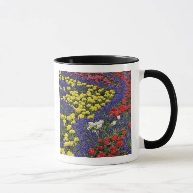 Taza Patrón de tulipanes y flores de jacinto de uva, 2 (Derecha)