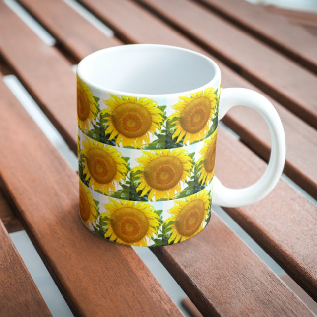 Taza Patrón floral de girasol amarillo grande (In Situ Bench)