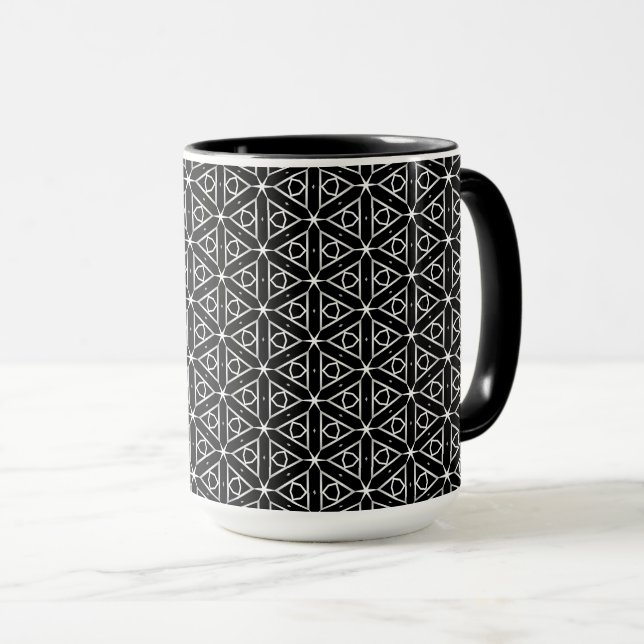 Taza Patrón geométrico blanco y plateado negro