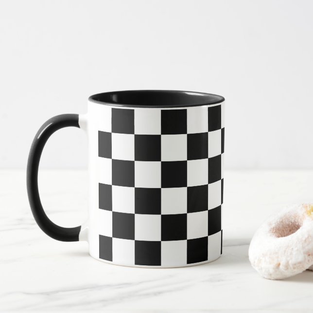 Taza Patrón negro negrita de verificación en blanco (Con donut)
