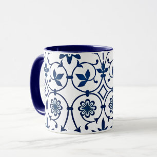 Taza Patrón ornado azul marino sobre blanco