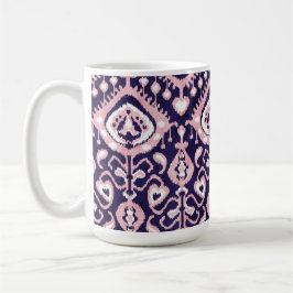 Taza Patrón tribal de la moda boho rosa y del ikat mari