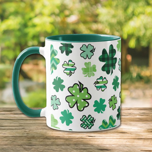 Taza Patrón verde Shamrock Irlandés (Subido por el creador)
