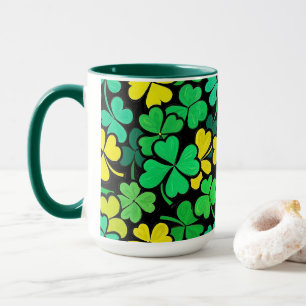 Taza Pattern St. Patrick's Day Clovers