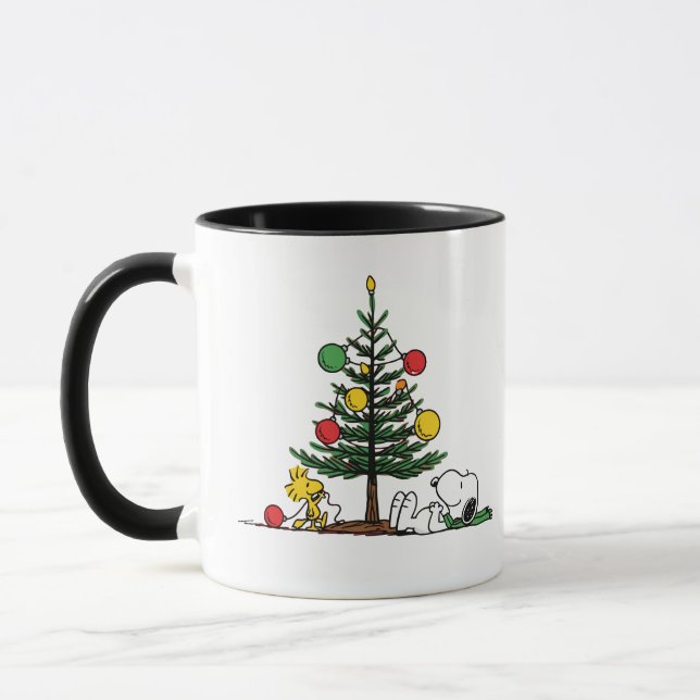 Taza Peanuts Snoopy Festive Christmas Tree Holiday Gift (Izquierda)