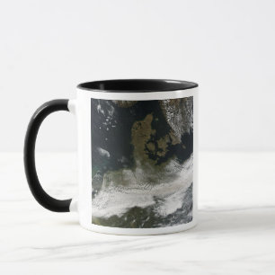 Taza Penacho de la ceniza del volcán 2 de