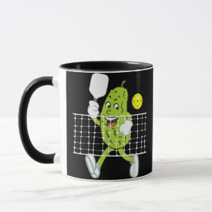 Taza Pepino Jugando Pickleball - Paleta de Pickleball D