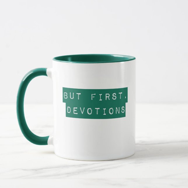 Taza Pero en primer lugar, la bruja verde de los devoto (Izquierda)