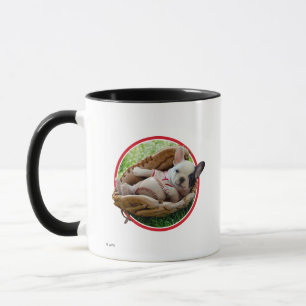 Taza Perrito lindo en un mitón de béisbol
