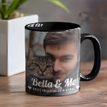 Taza Perro fotográfico de amor de la historia o fango d<br><div class="desc">Sumérjase en el calor y los recuerdos con la taza del Collage de fotos de amor, diseñada especialmente para los amantes del perro y del gato. Con un diseño de personalizable en el que podrás mostrar tus fotos mascotas favoritas, creando un homenaje reconfortante a tu compañero de peluche. La taza...</div>